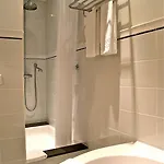 Le Vieux Moulin 4*