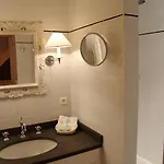 Szálloda Le Vieux Moulin 4*