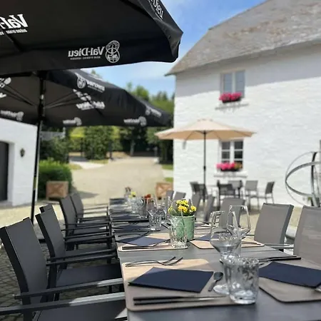 Le Vieux Moulin Hotel 4*