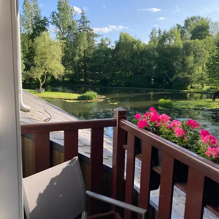 Ξενοδοχείο Le Vieux Moulin 4*